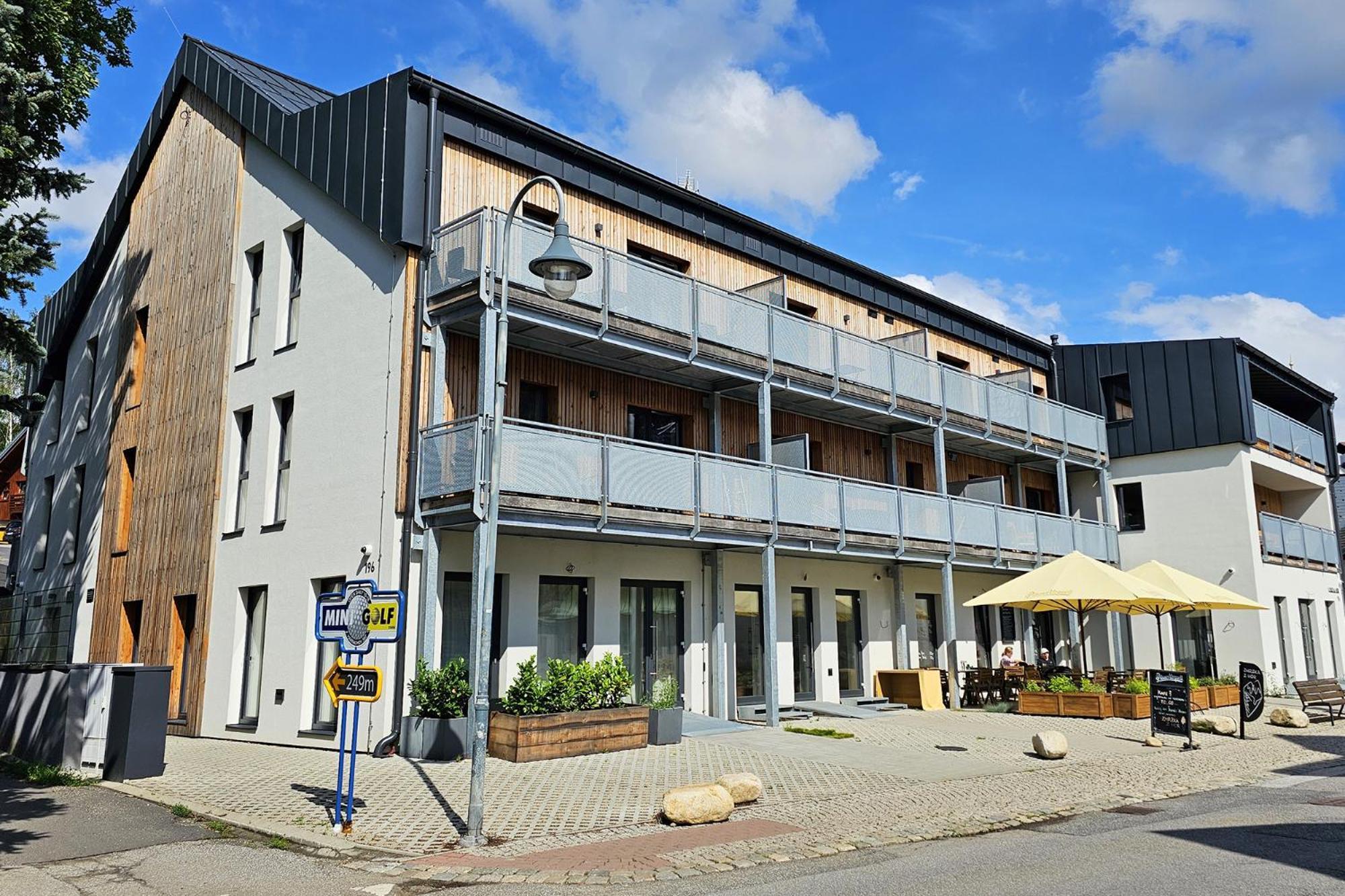 Enjoyharrachov: Central Apartment with Sauna and Mountain Views Exterior photo